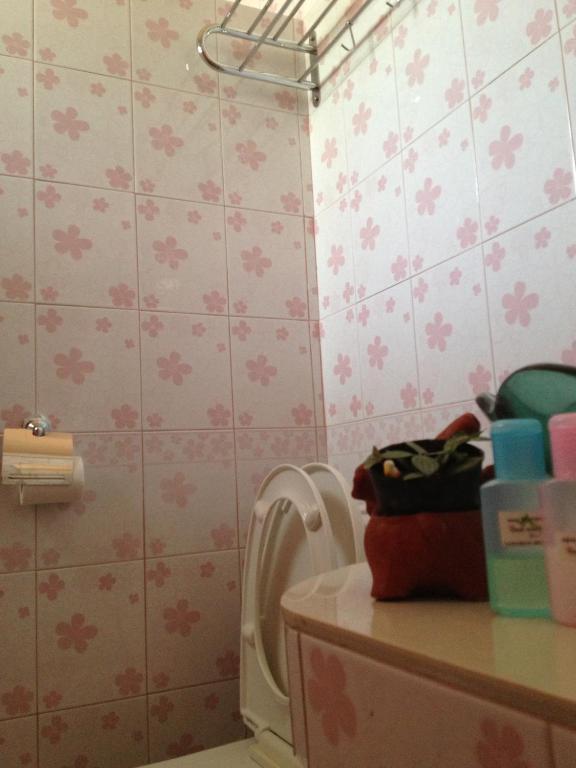Chok-Wasana Guest House Mae Sariang Pokój zdjęcie