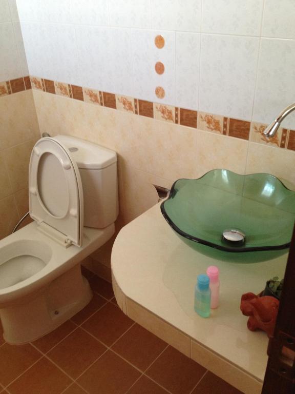 Chok-Wasana Guest House Mae Sariang Pokój zdjęcie