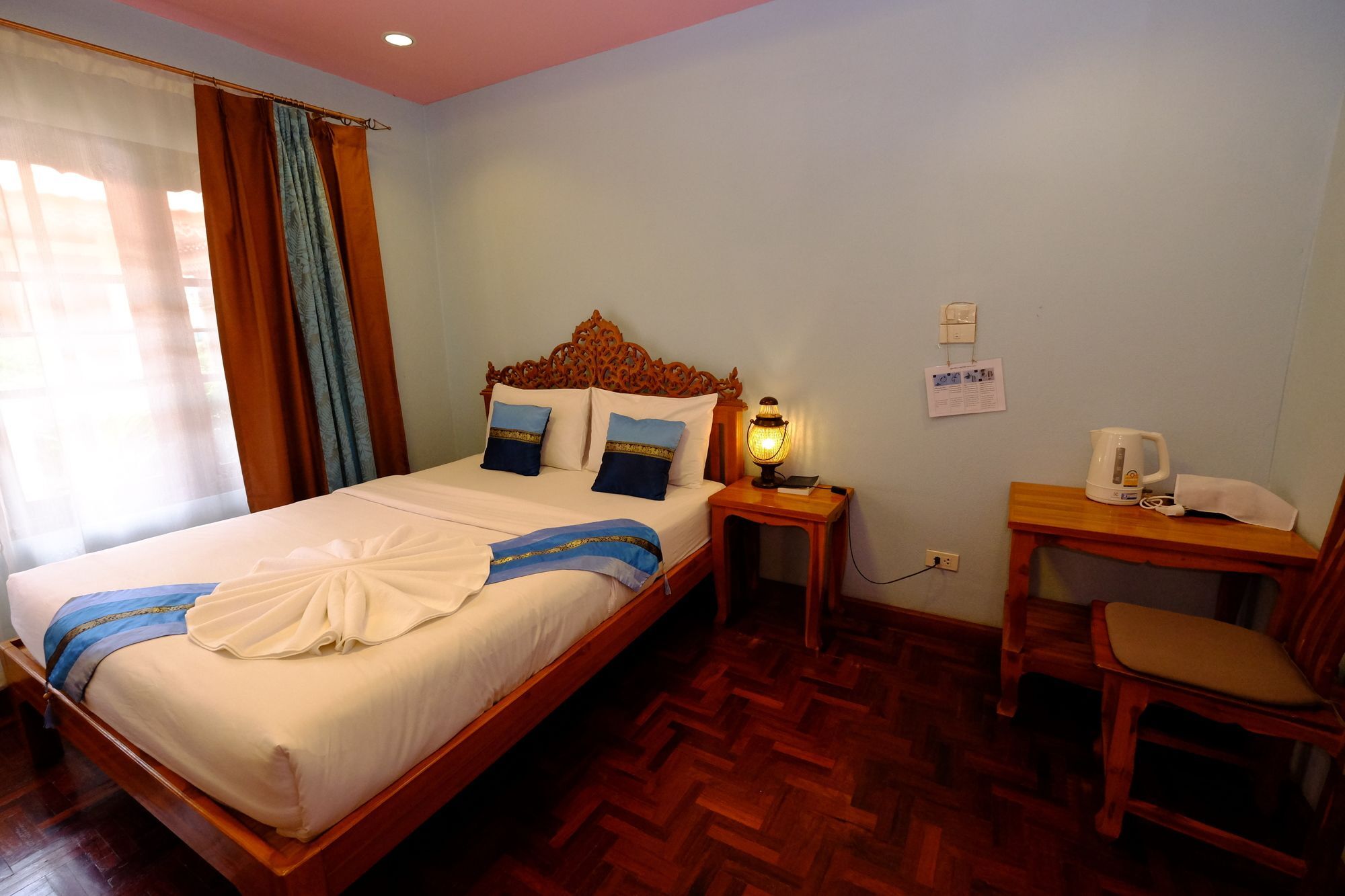 Chok-Wasana Guest House Mae Sariang Zewnętrze zdjęcie