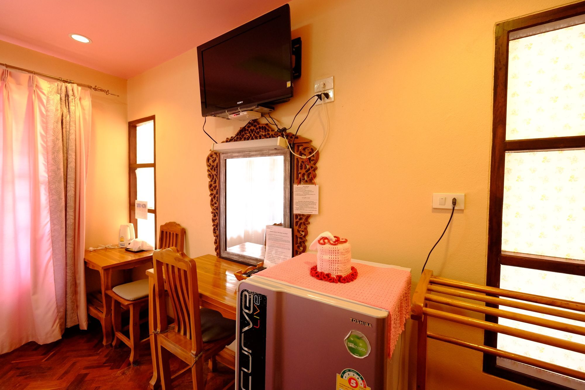Chok-Wasana Guest House Mae Sariang Zewnętrze zdjęcie